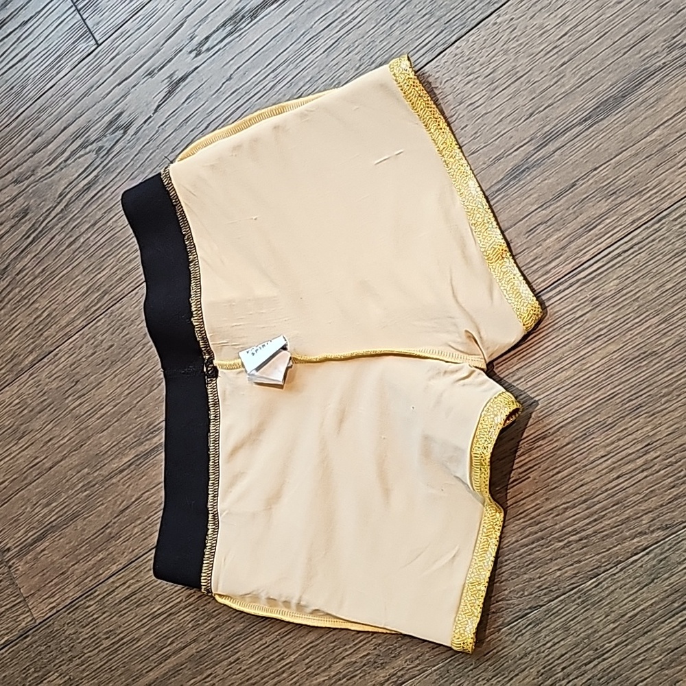 VARSITY SPIRIT COMPRESSION SHORTS. SIZE XSMALL - Picture 8 of 9
